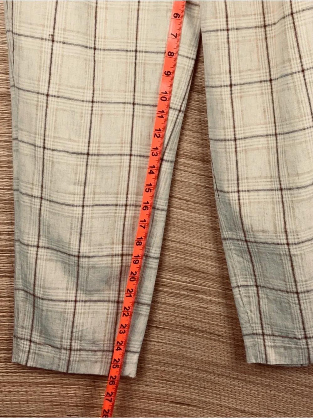SÉZANE Tan Plaid Linen Blend Pleated Trousers , Size 36 (US 4)